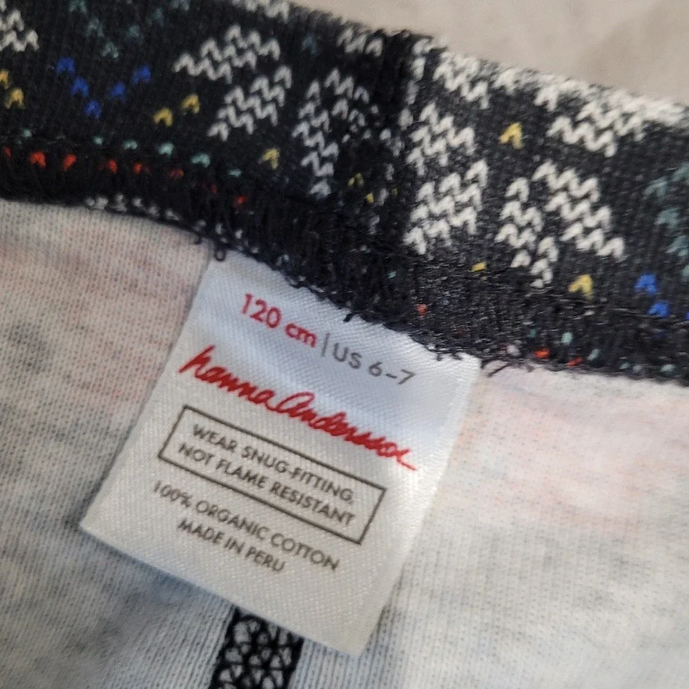 hanna andersson pajamas kids SZ 6-7 holiday dinosaurs‎ top and bottom set